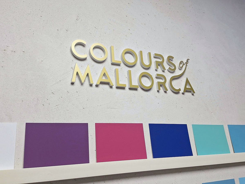  In Wiesbaden hat das erste COLOURS OF MALLORCA Farbstudio eröffnet